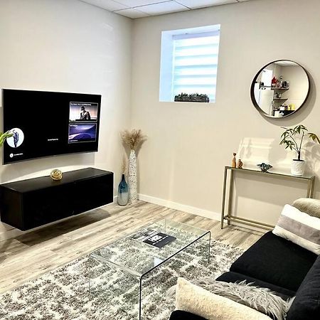 Luxury And Cozy 1 Bed Condo In The Heart Of Providence Kültér fotó