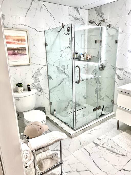 Luxury And Cozy 1 Bed Condo In The Heart Of Providence Kültér fotó